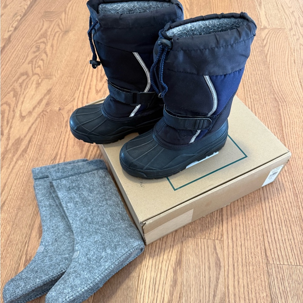 L.L. Bean Northwoods Navy Kids' Boots